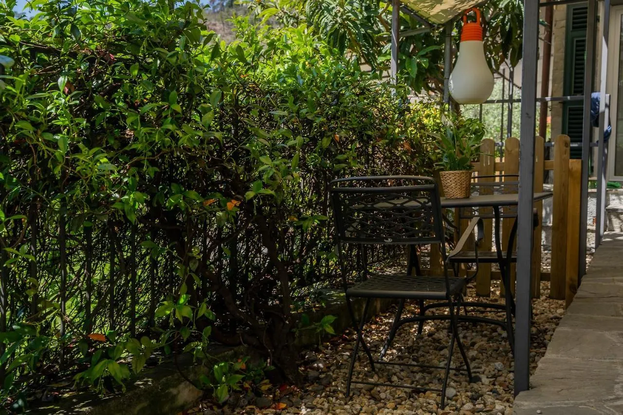 Timo - Villa Luisa: Con Vasca Idromassaggio Privata Casarza Ligure 0*,  Italien