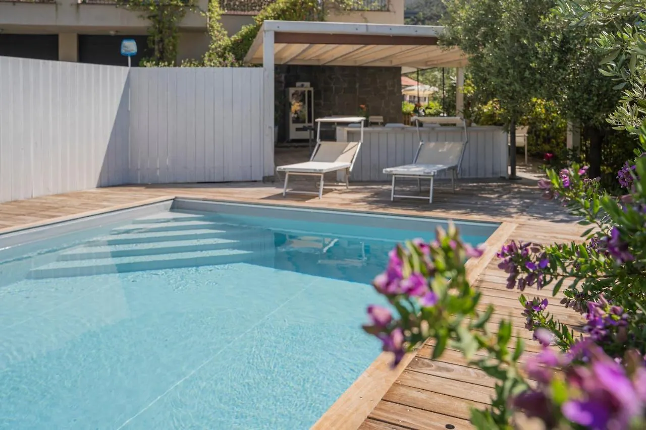 Timo - Villa Luisa: Con Vasca Idromassaggio Privata Casarza Ligure Italien