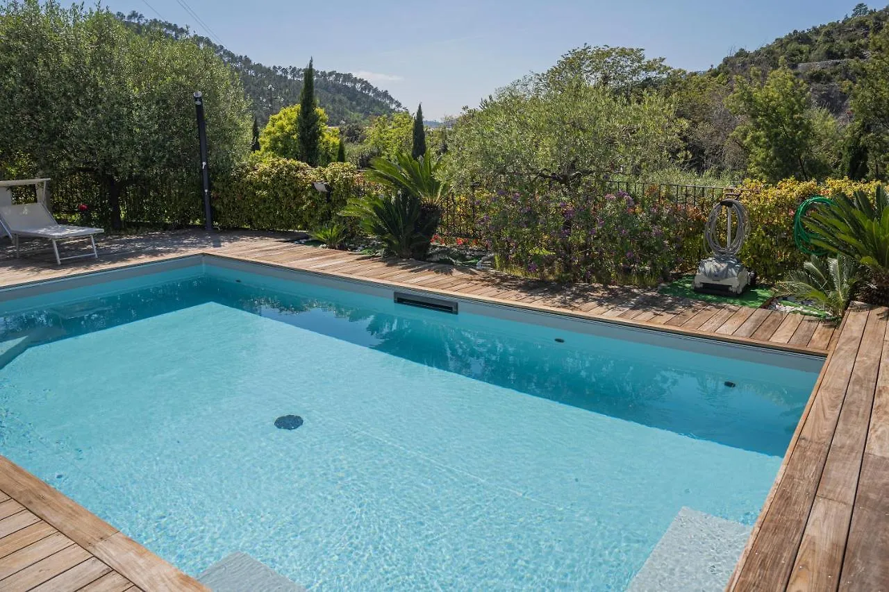Apartment Timo - Villa Luisa: Con Vasca Idromassaggio Privata Casarza Ligure